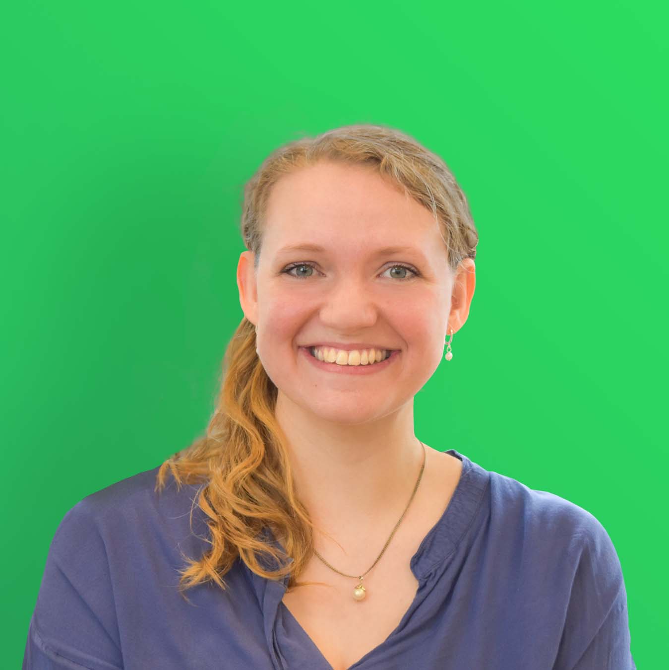 heidi-protraet-billede-groen-baggrund